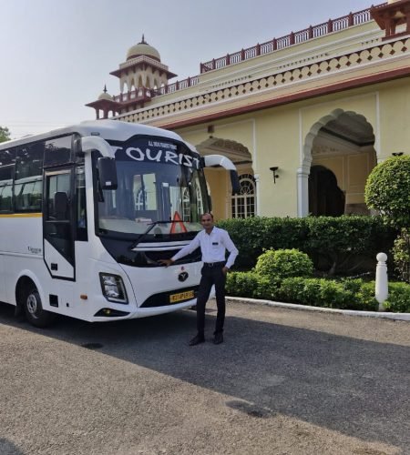 Rudra Taxi (102)